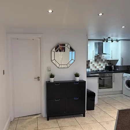 Cosy Guest Suite, West London Hounslow Exterior photo