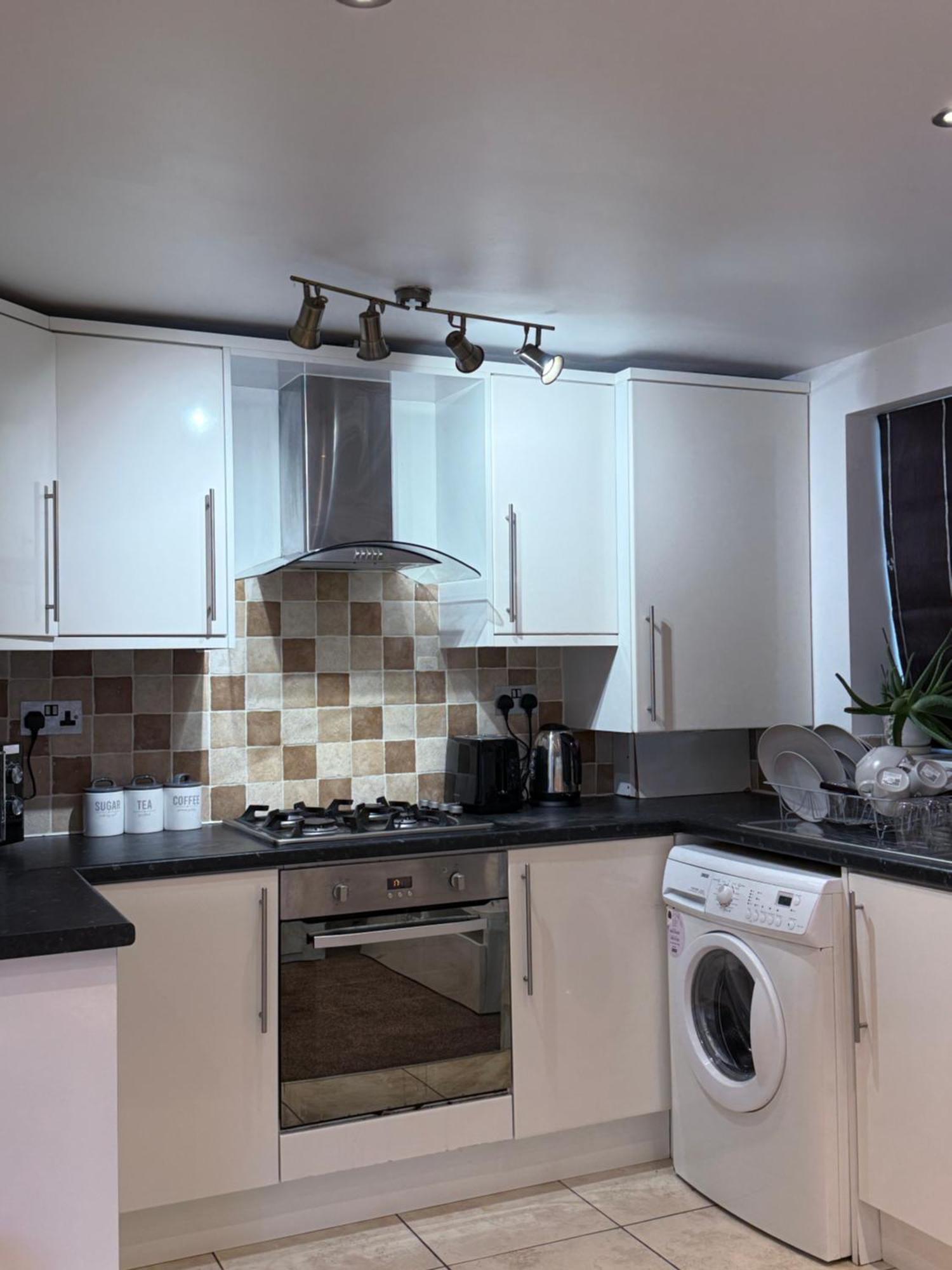 Cosy Guest Suite, West London Apartamento